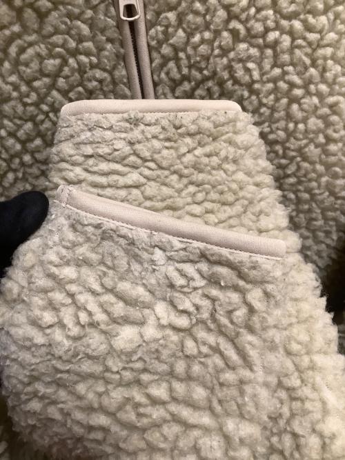 CarHartt（カーハート）CarHartt (カーハート) ボアアクティブジャケット ベージュ サイズ:SIZE Mの古着・服飾アイテム