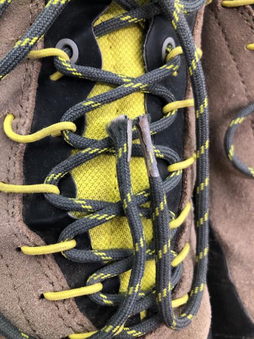 LA SPORTIVA（スポルティバ）LA SPORTIVA (スポルティバ) トレッキングシューズ ブラウン×ブラック サイズ:26cmの古着・服飾アイテム