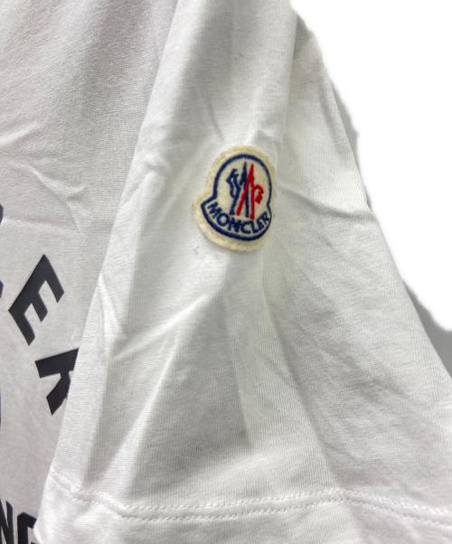 MONCLER（モンクレール）MONCLER (モンクレール) 半袖カットソー ホワイト×ブラック サイズ:Mの古着・服飾アイテム