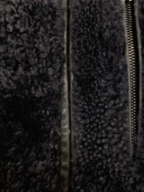 EMMETI（エンメティ）EMMETI (エンメティ) ムートンベスト ネイビー サイズ:SIZE 48の古着・服飾アイテム