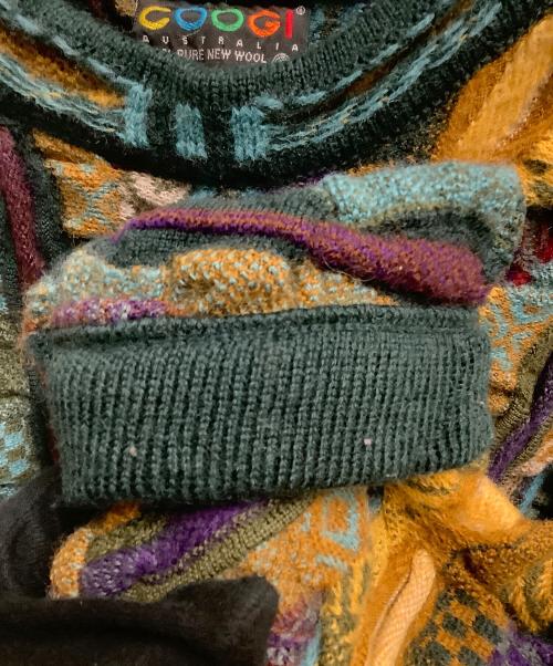 Coogi（クージー）Coogi (クージー) ショート3Dニット ブルー×イエロー サイズ:SIZE Mの古着・服飾アイテム