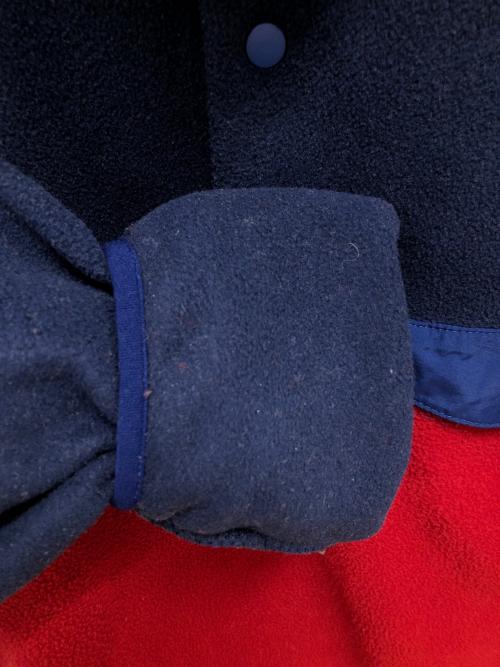 Patagonia（パタゴニア）Patagonia (パタゴニア) シンチラスナップT ネイビー×レッド サイズ:SIZE Mの古着・服飾アイテム