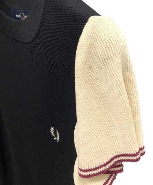 FRED PERRY（フレッドペリー）FRED PERRY (フレッドペリー) KNITTED DRESS ブラック×ホワイト サイズ:SIZE Sの古着・服飾アイテム