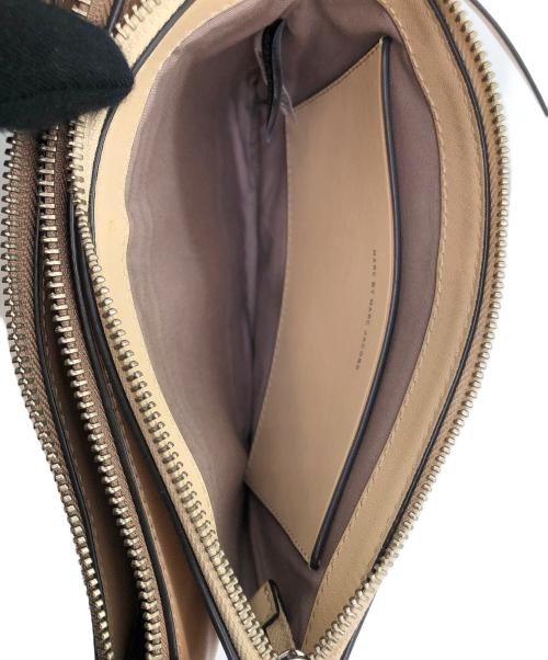 Marc by Marc Jacobs（マークバイマークジェイコブス）Marc by Marc Jacobs (マークバイマークジェイコブス) ショルダーバッグ ベージュの古着・服飾アイテム