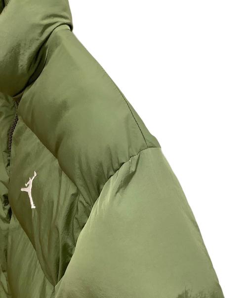 NIKE（ナイキ）NIKE (ナイキ) JORDAN ESS POLY PUFFER JACKET グリーン サイズ:SIZE Mの古着・服飾アイテム