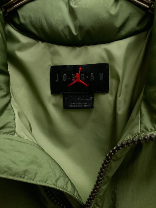 NIKE（ナイキ）NIKE (ナイキ) JORDAN ESS POLY PUFFER JACKET グリーン サイズ:SIZE Mの古着・服飾アイテム