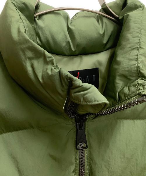 NIKE（ナイキ）NIKE (ナイキ) JORDAN ESS POLY PUFFER JACKET グリーン サイズ:SIZE Mの古着・服飾アイテム