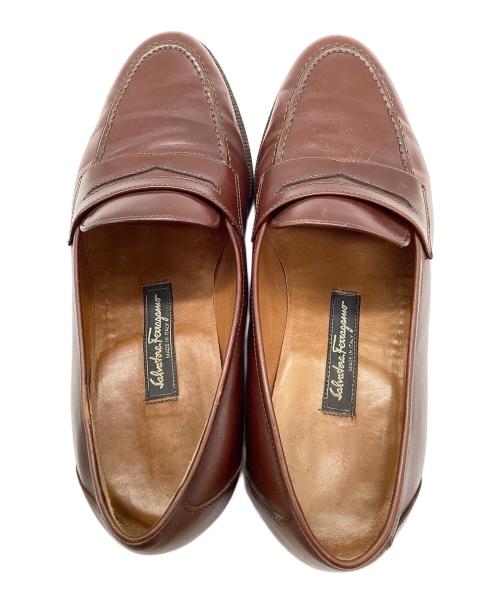 Salvatore Ferragamo（サルヴァトーレ フェラガモ）Salvatore Ferragamo (サルヴァトーレ フェラガモ) コインローファー ブラウン サイズ:SIZE 25cmの古着・服飾アイテム