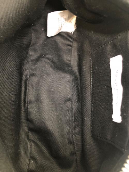 maison kitsune（メゾンキツネ）maison kitsune (メゾンキツネ) DOUBLE BOLD FOX HEAD BUMBAG ブラックの古着・服飾アイテム