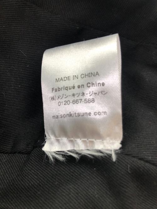 maison kitsune（メゾンキツネ）maison kitsune (メゾンキツネ) DOUBLE BOLD FOX HEAD BUMBAG ブラックの古着・服飾アイテム