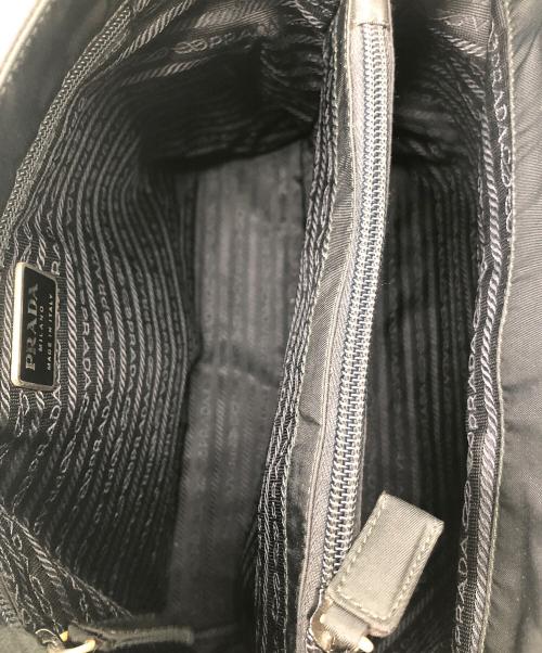 PRADA（プラダ）PRADA (プラダ) ナイロンハンドバッグ ブラックの古着・服飾アイテム