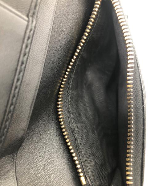 MIU MIU（ミュウミュウ）MIU MIU (ミュウミュウ) 2つ折り財布 ブラックの古着・服飾アイテム