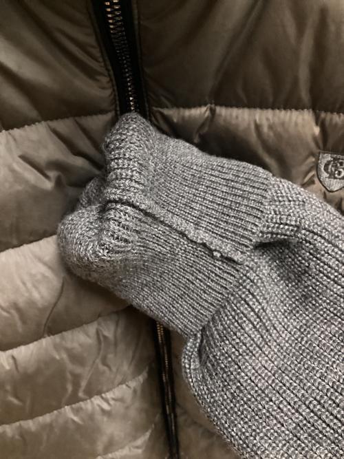 BLACK LABEL CRESTBRIDGE（ブラックレーベル クレストブリッジ）BLACK LABEL CRESTBRIDGE (ブラックレーベル クレストブリッジ) ニットジャケット グレー サイズ:SIZE Mの古着・服飾アイテム