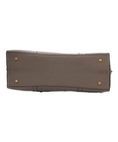 TORY BURCH（トリーバーチ）TORY BURCH (トリーバーチ) トリプルコンパートメント トートバッグ ベージュの古着・服飾アイテム