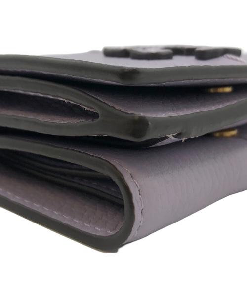 TORY BURCH（トリーバーチ）TORY BURCH (トリーバーチ) マックグロー 3つ折り財布 パープルの古着・服飾アイテム