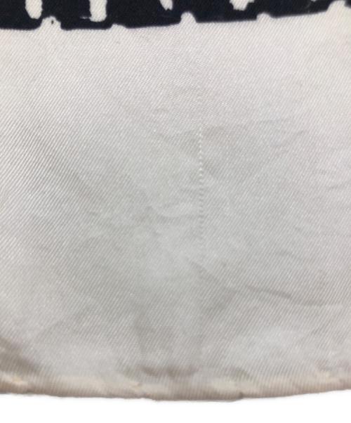 Christian Dior（クリスチャン ディオール）Christian Dior (クリスチャン ディオール) シルクスカーフ ベージュ×ブラックの古着・服飾アイテム