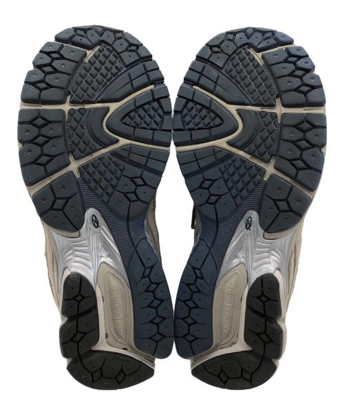 NEW BALANCE（ニューバランス）NEW BALANCE (ニューバランス) ML2002RA スニーカー カーキ サイズ:SIZE 25cmの古着・服飾アイテム
