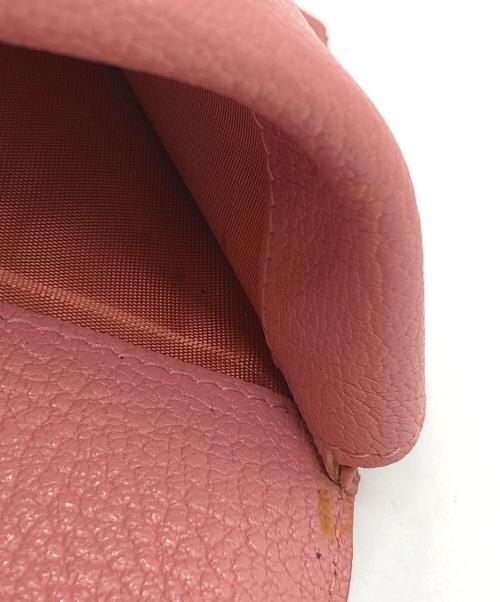 MIU MIU（ミュウミュウ）MIU MIU (ミュウミュウ) 2つ折り財布 ピンクの古着・服飾アイテム