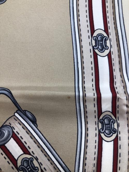 CELINE（セリーヌ）CELINE (セリーヌ) シルクスカーフ ベージュ×レッドの古着・服飾アイテム