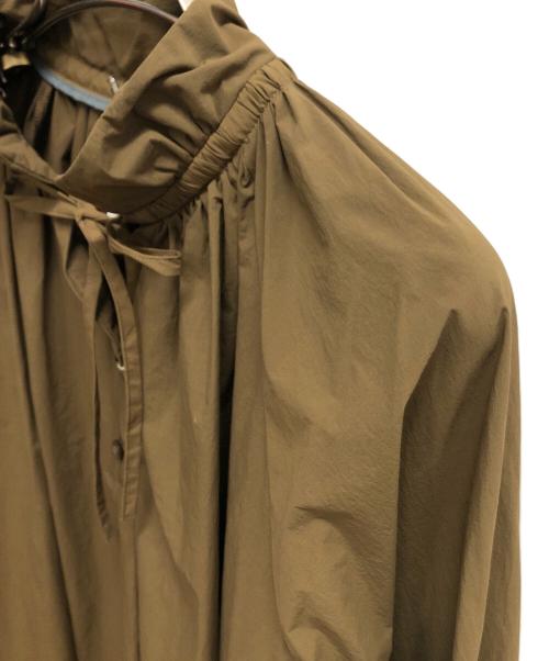 MANDO（マンドー）MANDO (マンドー) スタンドカラーシャツ ブラウン サイズ:SIZE36 未使用品の古着・服飾アイテム