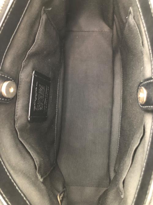 COACH（コーチ）COACH (コーチ) シグネチャー　サリー キャリーオール ブラウンの古着・服飾アイテム