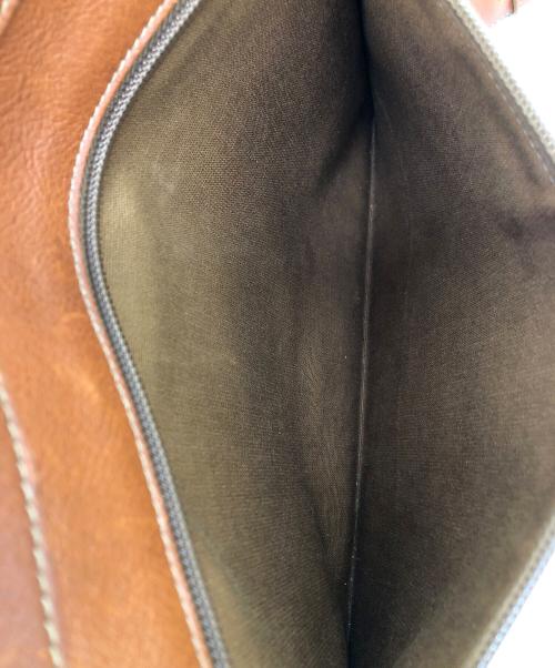 IL BISONTE（イル ビゾンテ）IL BISONTE (イル ビゾンテ) ショルダーバッグ ライトブラウン×マルチカラーの古着・服飾アイテム