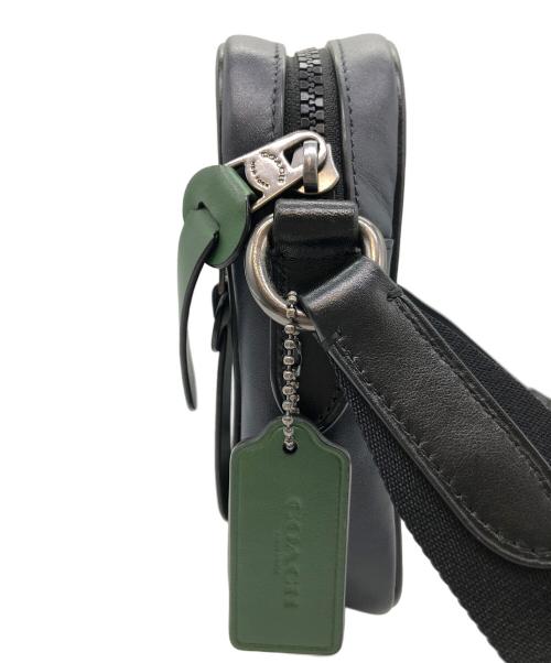 COACH（コーチ）COACH (コーチ) ミニショルダーバッグ ブラック×グリーンの古着・服飾アイテム
