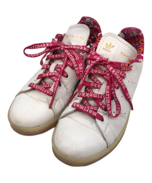 marimekko（マリメッコ）marimekko (マリメッコ) adidas (アディダス) ローカットスニーカー ホワイト×ピンク サイズ:22.5cmの古着・服飾アイテム