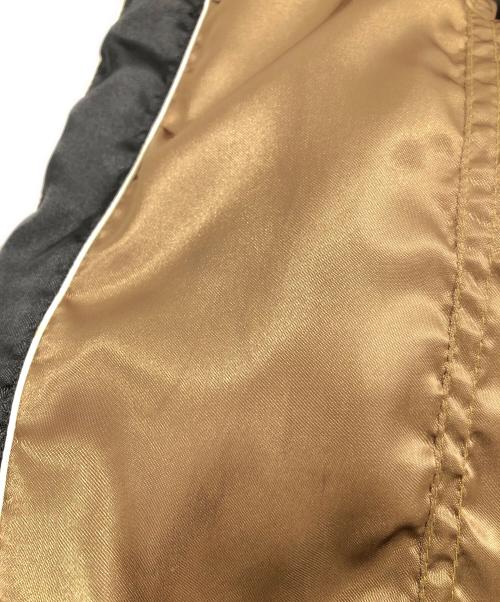 Hysteric Glamour（ヒステリックグラマー）Hysteric Glamour (ヒステリックグラマー) スタジャン ブラック×ゴールド サイズ:SIZE Freeの古着・服飾アイテム