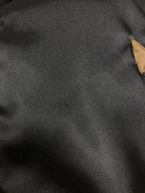 Hysteric Glamour（ヒステリックグラマー）Hysteric Glamour (ヒステリックグラマー) スタジャン ブラック×ゴールド サイズ:SIZE Freeの古着・服飾アイテム