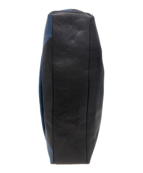 COACH（コーチ）COACH (コーチ) MANHATTAN FOLDOVER 2WAYバッグ ネイビー×スカイブルーの古着・服飾アイテム