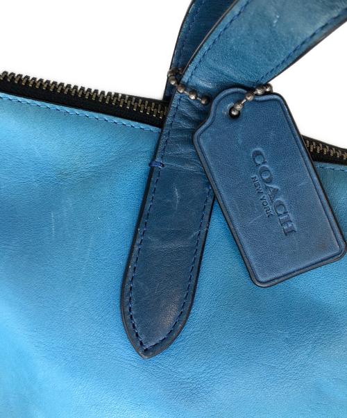 COACH（コーチ）COACH (コーチ) MANHATTAN FOLDOVER 2WAYバッグ ネイビー×スカイブルーの古着・服飾アイテム