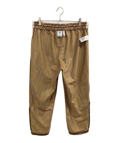 adidas（アディダス）adidas (アディダス) ファイヤーバード クラシック モノトラックパンツ ブラウン×ホワイト サイズ:SIZE 2XLの古着・服飾アイテム