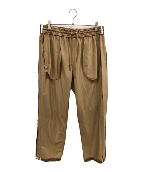 adidas（アディダス）adidas (アディダス) ファイヤーバード クラシック モノトラックパンツ ブラウン×ホワイト サイズ:SIZE 2XLの古着・服飾アイテム