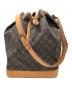 LOUIS VUITTON（ルイ ヴィトン）の古着「ノエ　モノグラム」｜ブラウン