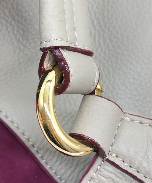 Giada Roberta di Camerino（ジャーダ ロベルタ ディ カメリーノ）Giada Roberta di Camerino (ジャーダ ロベルタ ディ カメリーノ) ワンショルダーバッグ ベージュの古着・服飾アイテム