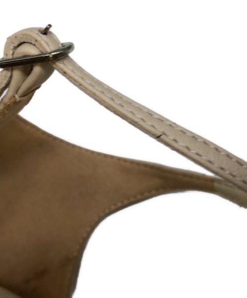 TONY BIANCO（トニービアンコ）TONY BIANCO (トニービアンコ) ストラップサンダル ベージュ サイズ:SIZE 8の古着・服飾アイテム