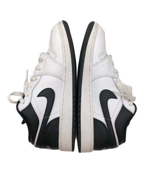 NIKE（ナイキ）NIKE (ナイキ) エア ジョーダン 1 LOW（ロー） ホワイト×ブラック サイズ:SIZE 24cmの古着・服飾アイテム