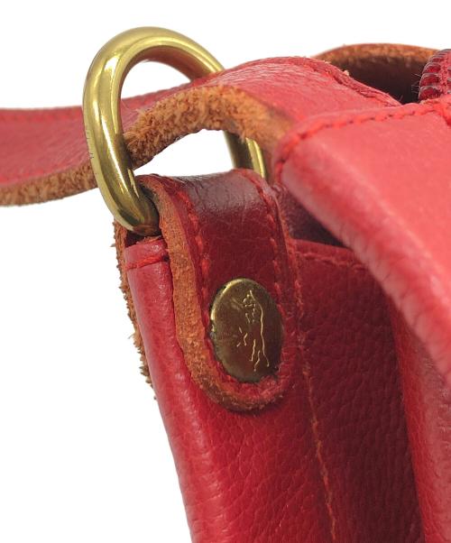 IL BISONTE（イル ビゾンテ）IL BISONTE (イル ビゾンテ) ショルダーバッグ レッドの古着・服飾アイテム
