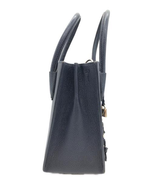 MICHAEL KORS（マイケル・コース）MICHAEL KORS (マイケルコース) フラワーモチーフ　2WAYバッグ ネイビーの古着・服飾アイテム