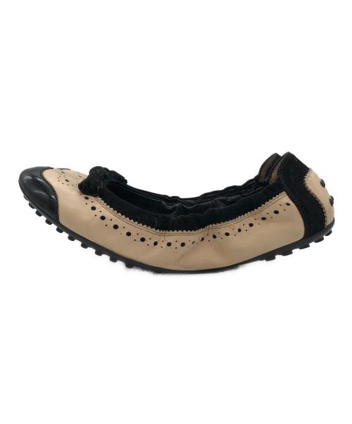 TOD'S（トッズ）TOD'S (トッズ) バレエパンプス ベージュ×ブラック サイズ:SIZE 23cmの古着・服飾アイテム