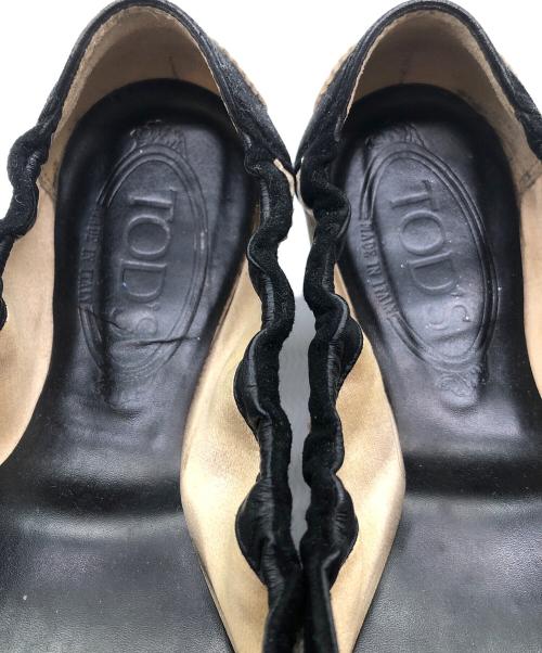 TOD'S（トッズ）TOD'S (トッズ) バレエパンプス ベージュ×ブラック サイズ:SIZE 23cmの古着・服飾アイテム