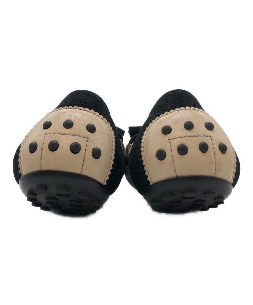 TOD'S（トッズ）TOD'S (トッズ) バレエパンプス ベージュ×ブラック サイズ:SIZE 23cmの古着・服飾アイテム