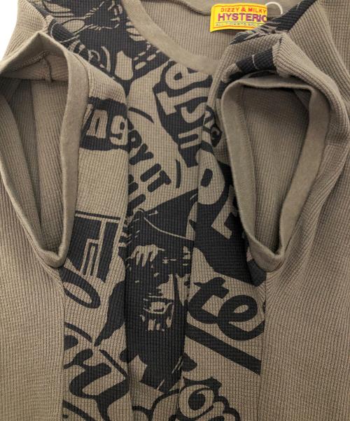 Hysteric Glamour（ヒステリックグラマー）Hysteric Glamour (ヒステリックグラマー) 半袖カットソー ベージュ×ブラック サイズ:SIZE Free 未使用品の古着・服飾アイテム