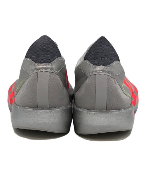 adidas（アディダス）adidas (アディダス) ADIZERO ADIOS 9（アディゼロ アディオス 9） グレー サイズ:SIZE 25.5cmの古着・服飾アイテム