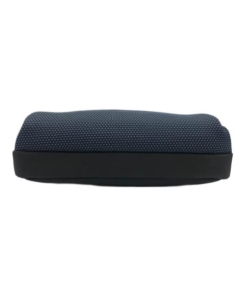 Artphere（アートフィアー）Artphere (アートフィアー) Tondo　クアトロショルダー ネイビー×ブラックの古着・服飾アイテム