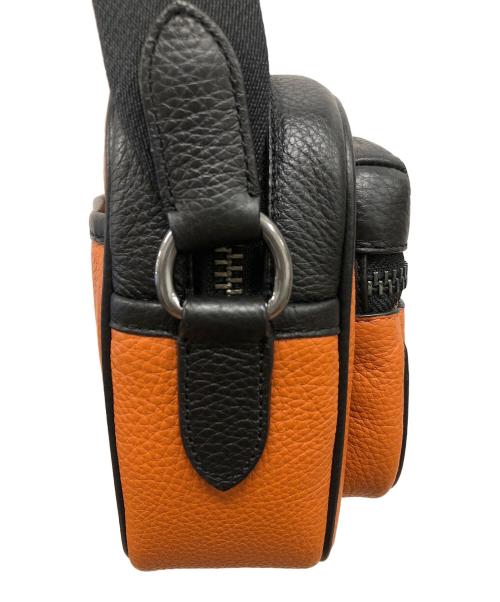 COACH（コーチ）COACH (コーチ) ショルダーバッグ オレンジ×ブラックの古着・服飾アイテム