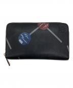 LOEWEロエベ）の古着「コンパクトウォレット」｜ブラック