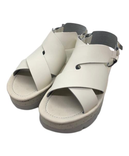 CAMPER（カンペール）CAMPER (カンペール) ORUGA UP サンダル ホワイト サイズ:SIZE 24.5cmの古着・服飾アイテム