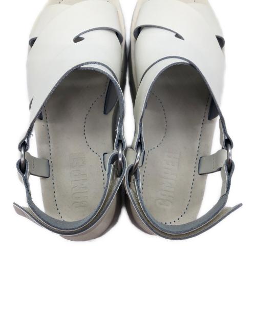 CAMPER（カンペール）CAMPER (カンペール) ORUGA UP サンダル ホワイト サイズ:SIZE 24.5cmの古着・服飾アイテム